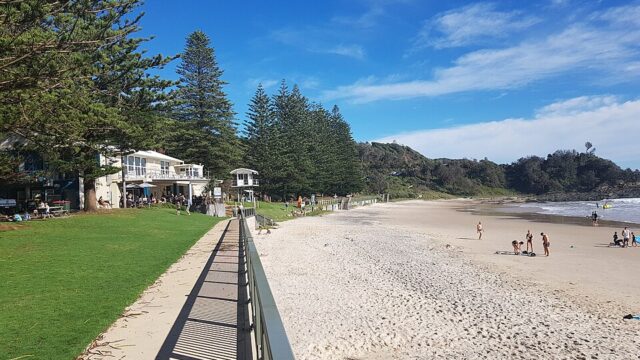 Flynns Beach