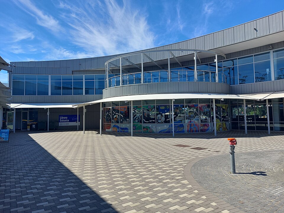 Cannington Leisureplex Library