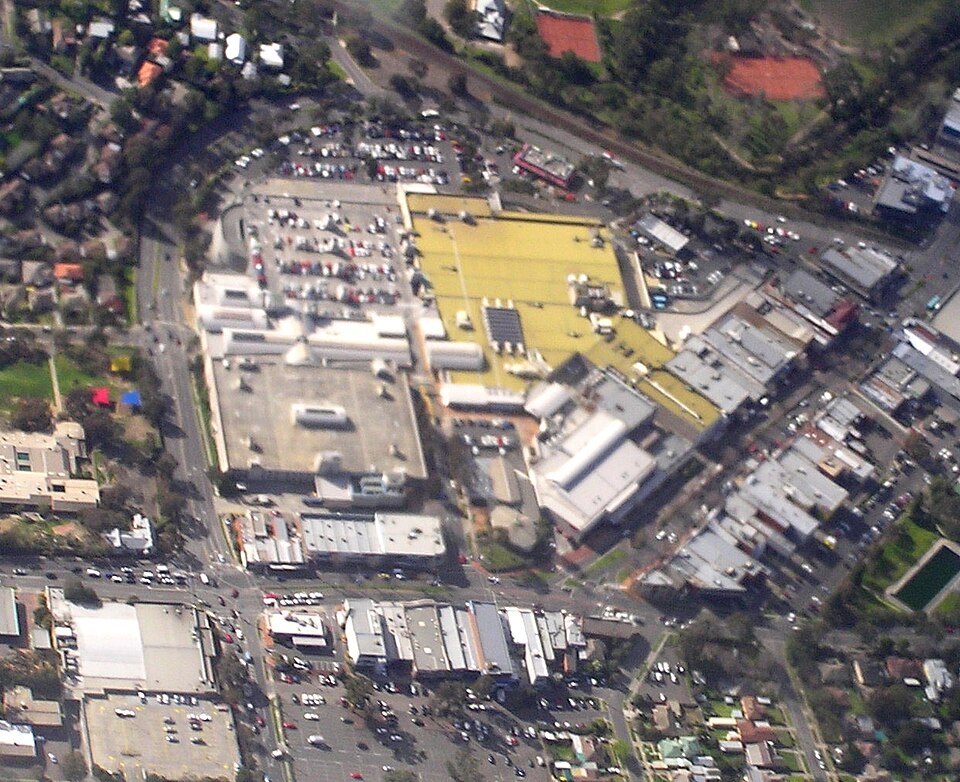 Greensborough Plaza