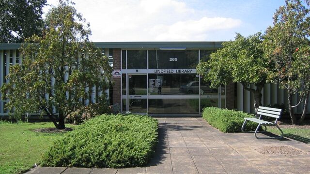 Lindfield Library