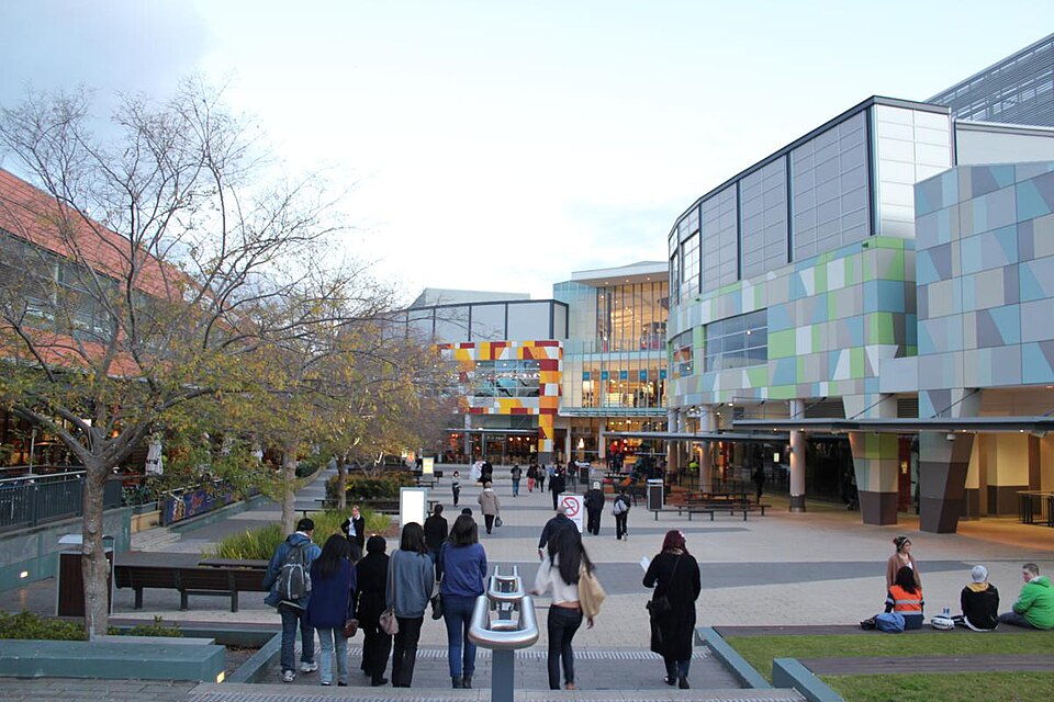 Macarthur Square