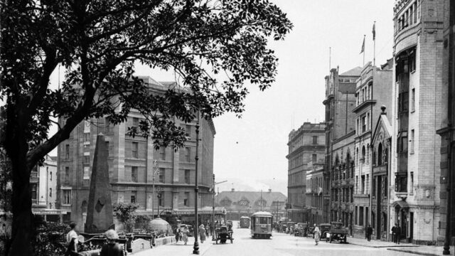 Macquarie Place Park