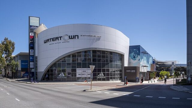 Watertown Brand Outlet Centre