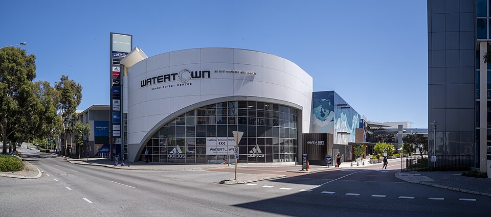 Watertown Brand Outlet Centre