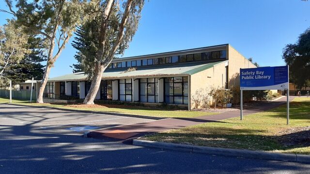 Safety Bay Public Library