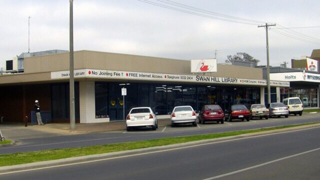 Swan Hill Regional Library