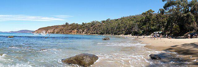 Hinsby Beach